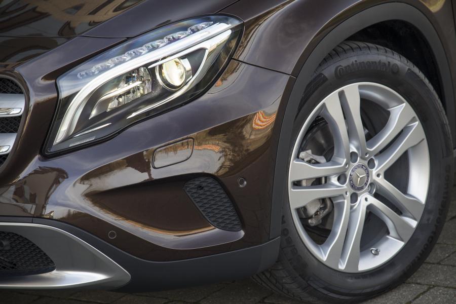  Mercedes-Benz GLA200 CDI 2014 года  (UK) (фото 23 из 46)